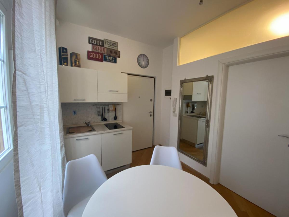 Апартаменты Living Vittoria: Vicino Al Centro Di Больцано Экстерьер фото