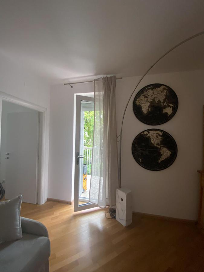 Апартаменты Living Vittoria: Vicino Al Centro Di Больцано Экстерьер фото